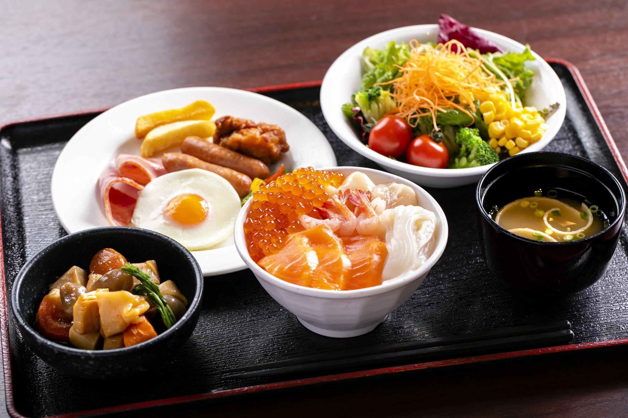 Hotel Wing International Asahikawa Ekimae Екстериор снимка